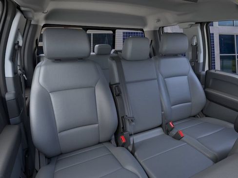 New 2026 Ford F250 XL w/ 360-Degree Camera Package RWD image 33