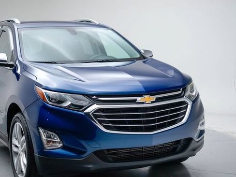 Used 2019 Chevrolet Equinox Premier FWD image 10