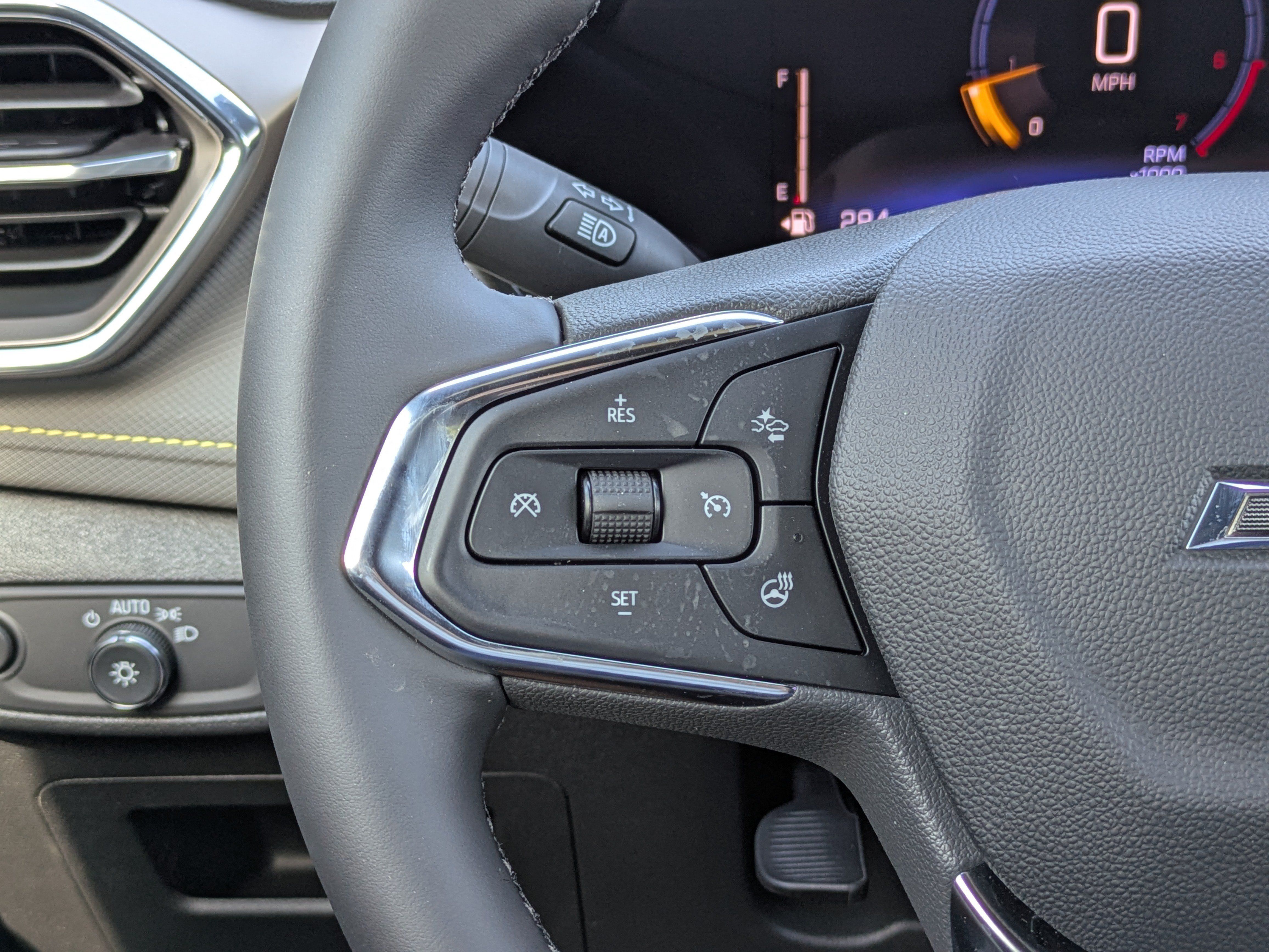 New 2025 Chevrolet TrailBlazer ACTIV w/ Convenience Package FWD image 17