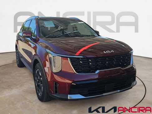 Certified 2025 Kia Sorento S FWD image 1