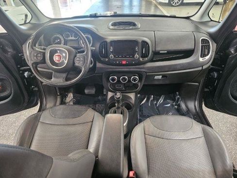 Used 2017 FIAT 500L Trekking FWD image 16