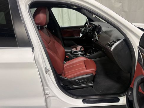Used 2024 BMW X3 xDrive30i w/ Premium Package AWD/4WD image 7