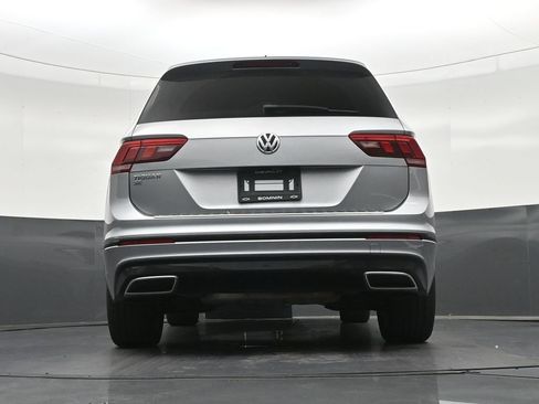 Used 2021 Volkswagen Tiguan SE R-Line FWD image 26
