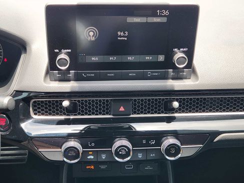 Used 2024 Honda Civic Sport image 17