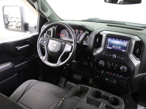 Used 2020 Chevrolet Silverado 2500 W/T w/ WT Fleet Convenience Package image 18