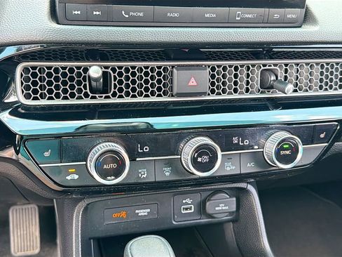 Used 2024 Honda Civic EX image 12