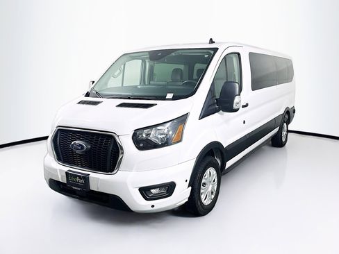 Used 2024 Ford Transit 350 XLT image 3