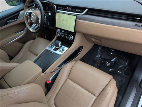 Used 2022 Jaguar F-PACE S image 23