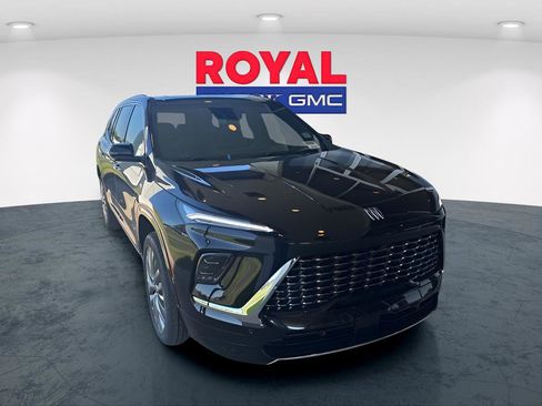 New 2026 Buick Enclave Avenir w/ Super Cruise Package image 2