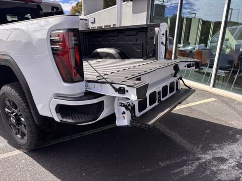 New 2026 GMC Sierra 2500 AT4 w/ AT4 Premium Plus Package image 51