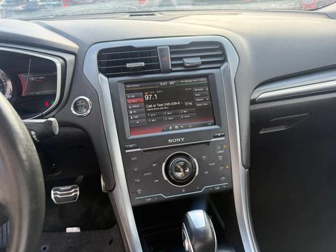 Used 2014 Ford Fusion Energi Titanium w/ Driver Assist Package FWD image 22