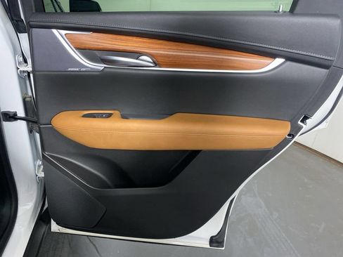 Used 2023 Cadillac XT5 Premium Luxury AWD/4WD image 31