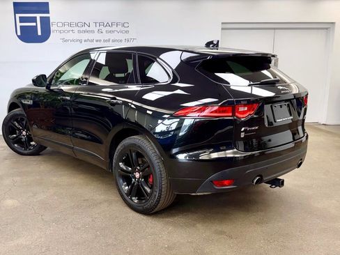 Used 2017 Jaguar F-PACE R-Sport image 28