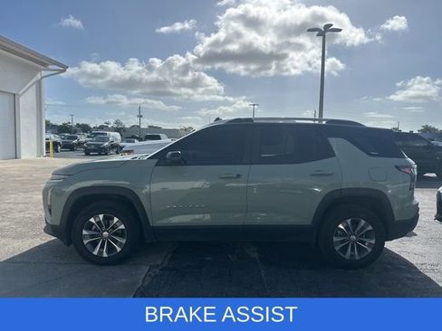 Used 2025 Chevrolet Equinox LT w/ Convenience Package II image 5