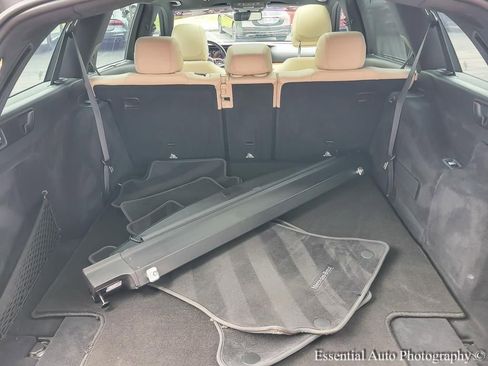Used 2020 Mercedes-Benz E 450 4MATIC Wagon image 21