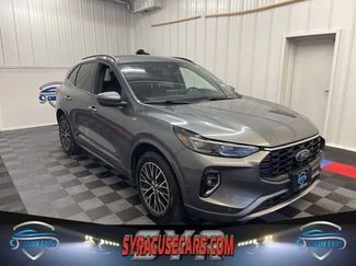 Used 2023 Ford Escape ST-Line Elite w/ Premium Technology Package AWD/4WD video 1