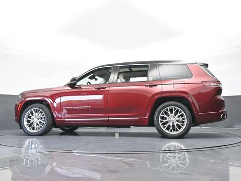 Used 2023 Jeep Grand Cherokee L Summit w/ Luxury Tech Group V image 67