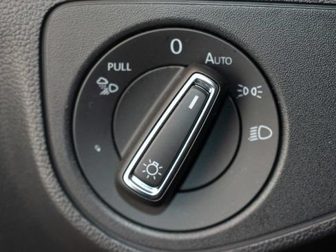 Used 2023 Volkswagen Atlas Cross Sport SEL Premium R-Line AWD/4WD image 35