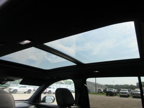 New 2026 Buick Enclave Sport Touring w/ Super Cruise Package image 16