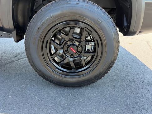 Certified 2024 Nissan Titan PRO-4X AWD/4WD image 14