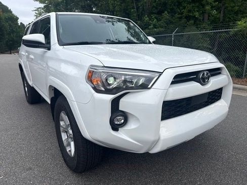 Used 2024 Toyota 4Runner SR5 RWD image 11