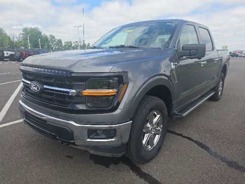 Used 2024 Ford F150 XLT AWD/4WD image 2