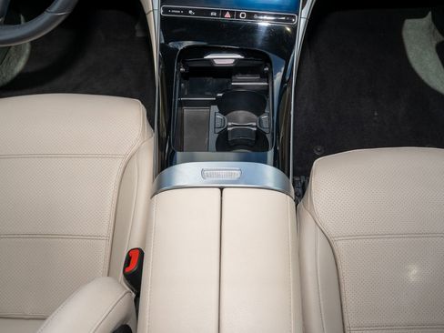 Used 2022 Mercedes-Benz C 300 C 300 w/ Exclusive Trim Package image 26