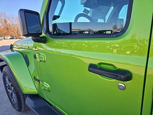 New 2026 Jeep Wrangler Sahara AWD/4WD image 28