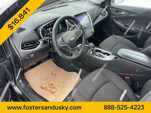 Used 2022 Chevrolet Malibu LT FWD image 14