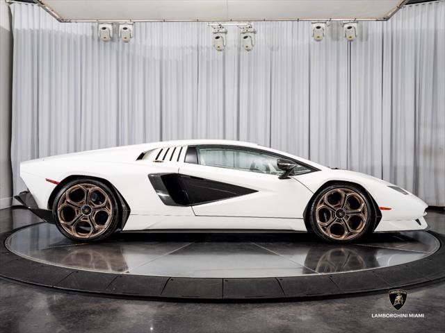 Used 2022 Lamborghini Aventador Countach AWD/4WD image 45
