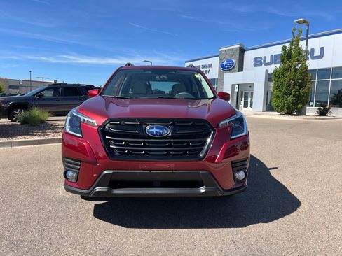 Used 2023 Subaru Forester Premium AWD/4WD image 15