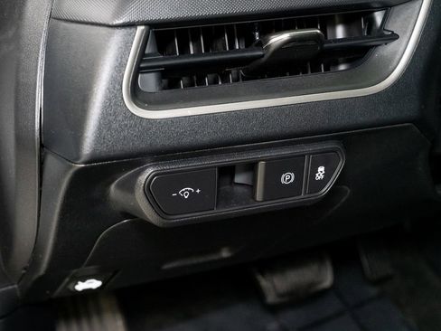 Certified 2025 Kia K4 LXS image 12