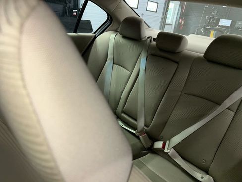 Used 2014 Honda Accord LX image 16
