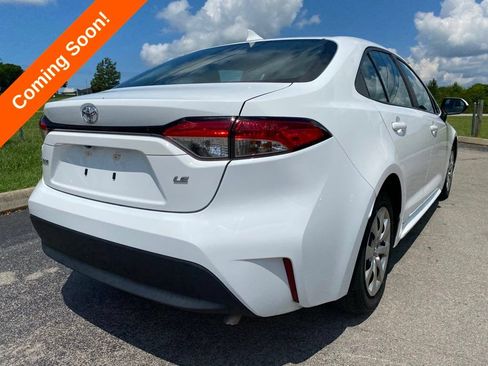 Used 2023 Toyota Corolla LE FWD image 11