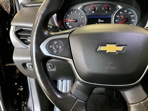 Used 2020 Chevrolet Traverse LT w/ LT Premium Package AWD/4WD image 24