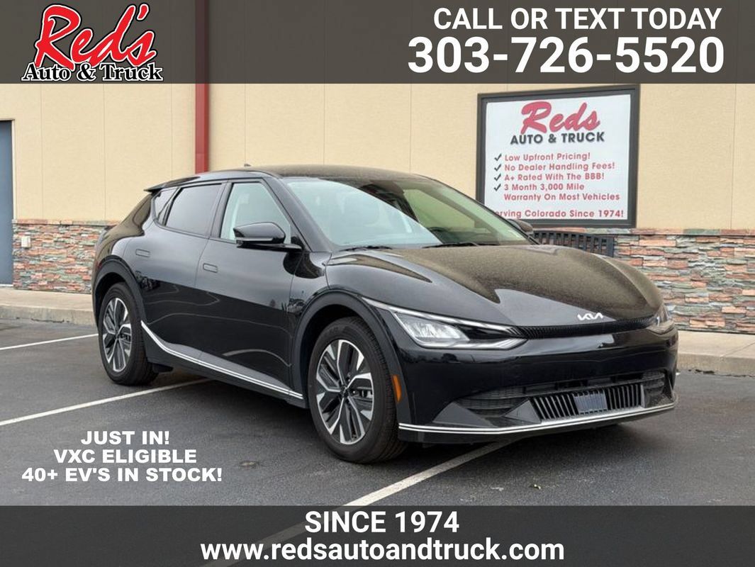 Used 2024 Kia EV6 Light AWD/4WD image 1