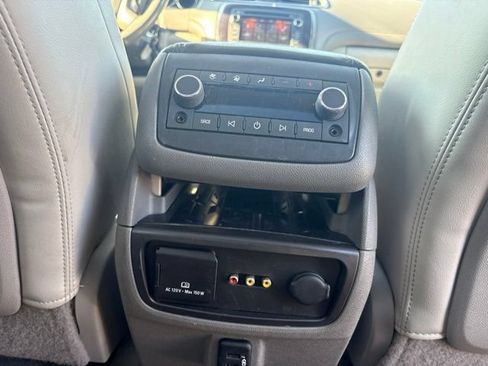 Used 2017 Buick Enclave Premium w/ Experience Buick Package AWD/4WD image 43