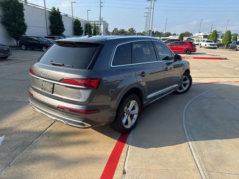 Used 2021 Audi Q7 2.0T Premium AWD/4WD image 3