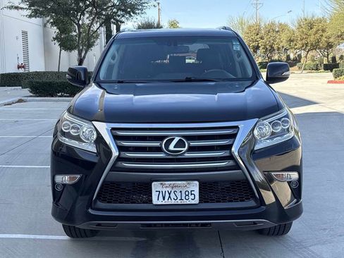 Used 2017 Lexus GX 460 image 8