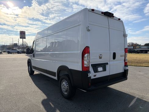 Used 2025 RAM ProMaster 2500 image 8