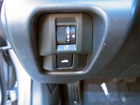 Used 2022 Toyota GR86 RWD image 25