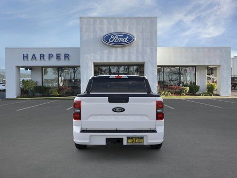 New 2025 Ford Maverick Lobo image 5