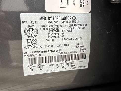 Used 2023 Ford Explorer Limited image 41