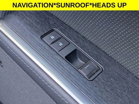 Used 2024 Lexus GX 550 image 37