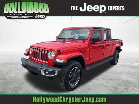 Used 2023 Jeep Gladiator Overland image 1