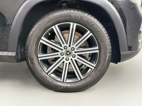 Used 2025 Mercedes-Benz GLE 350 4MATIC image 35
