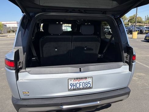 Used 2023 Rivian R1S Adventure AWD/4WD image 16