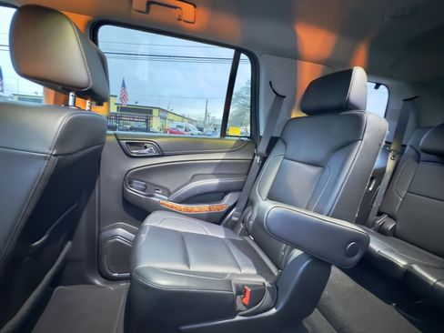 Used 2019 Chevrolet Tahoe LT image 16