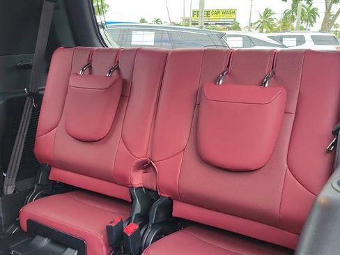 Used 2021 Lexus GX 460 Premium image 12