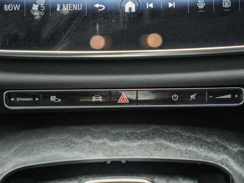 Used 2024 Mercedes-Benz E 350 4MATIC Sedan image 23
